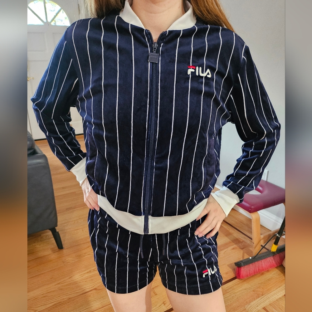 Fila short suit small blue pinstripe